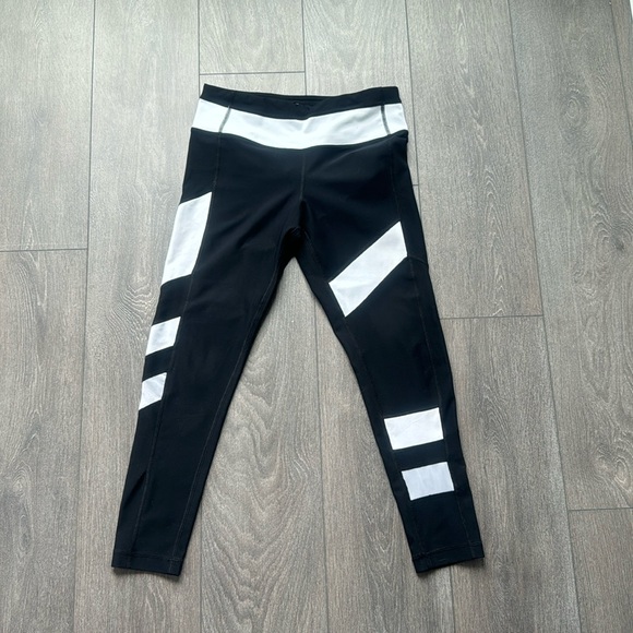 Athletic running workout tights - Picture 1 of 4